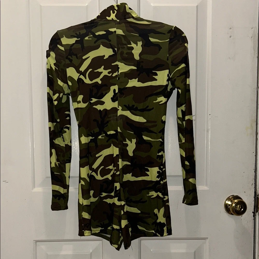 Spirit Camouflage Zip-Up Jumpsuit - Picture 7 of 10
